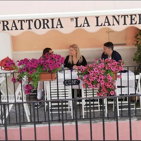 Lanterna Hotel Corniglia Exterior foto