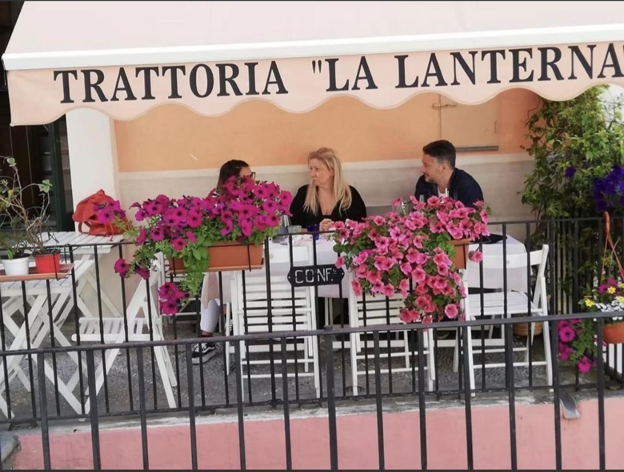 Lanterna Hotel Corniglia Exterior foto
